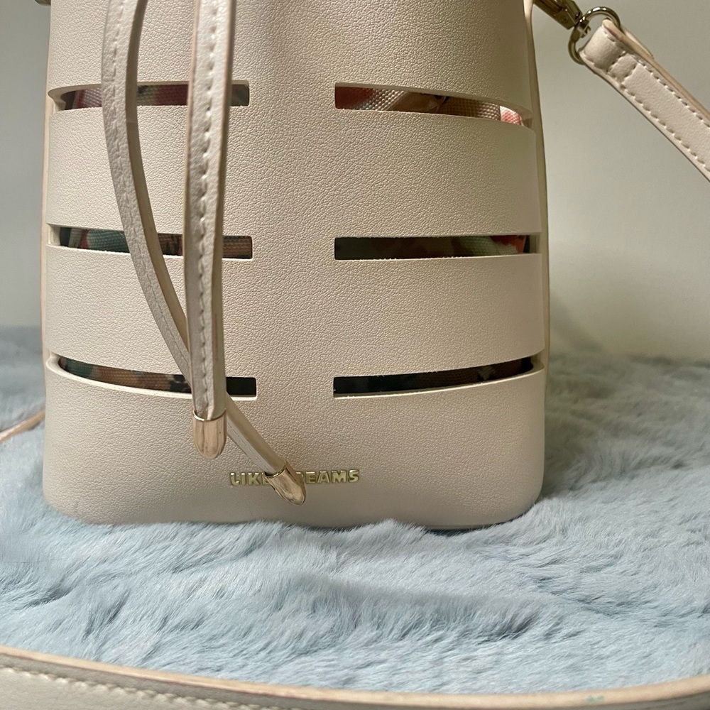 Urban Expressions Beige Crossbody Bag